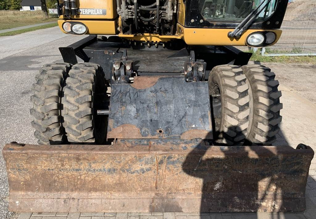 CAT M313- M315- M316 -M318 D Schild / blade - حفارة دولاب: صورة 3 CAT M313- M315- M316 -M318 D Schild / blade - حفارة دولاب: صورة 3