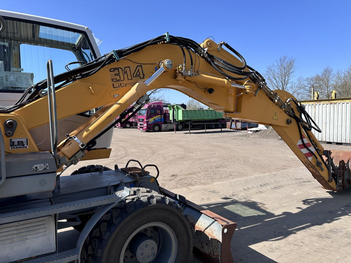 حفارة دولاب LIEBHERR A 314 All hydr. lines SW 33- 30 Km/h: صورة 40