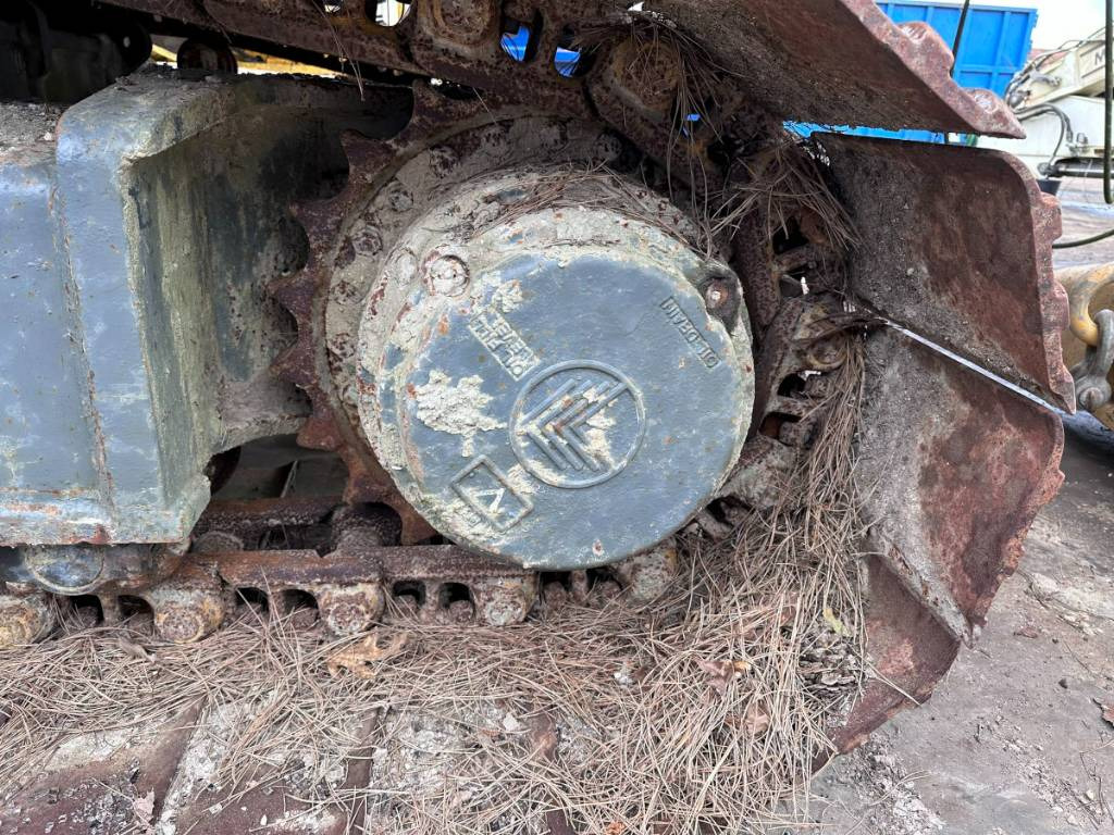 Liebherr LRB 155 for parts breaking dismantling - آلة تلقيم: صورة 3 Liebherr LRB 155 for parts breaking dismantling - آلة تلقيم: صورة 3