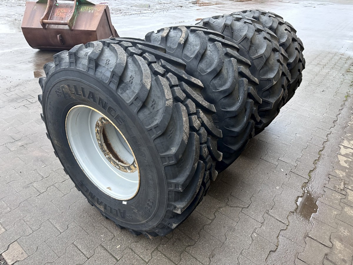 MITAS 445 / 65 R 22.5 Kompletträder - Complet tires - إطارات - حفارة دولاب: صورة 4 MITAS 445 / 65 R 22.5 Kompletträder - Complet tires - إطارات - حفارة دولاب: صورة 4