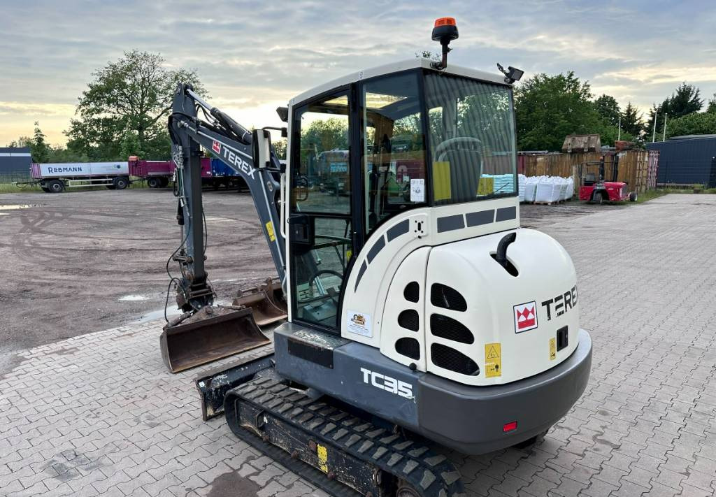Terex TC 35 mit 3 Löffel - حفارة مُصَّغرة: صورة 5 Terex TC 35 mit 3 Löffel - حفارة مُصَّغرة: صورة 5