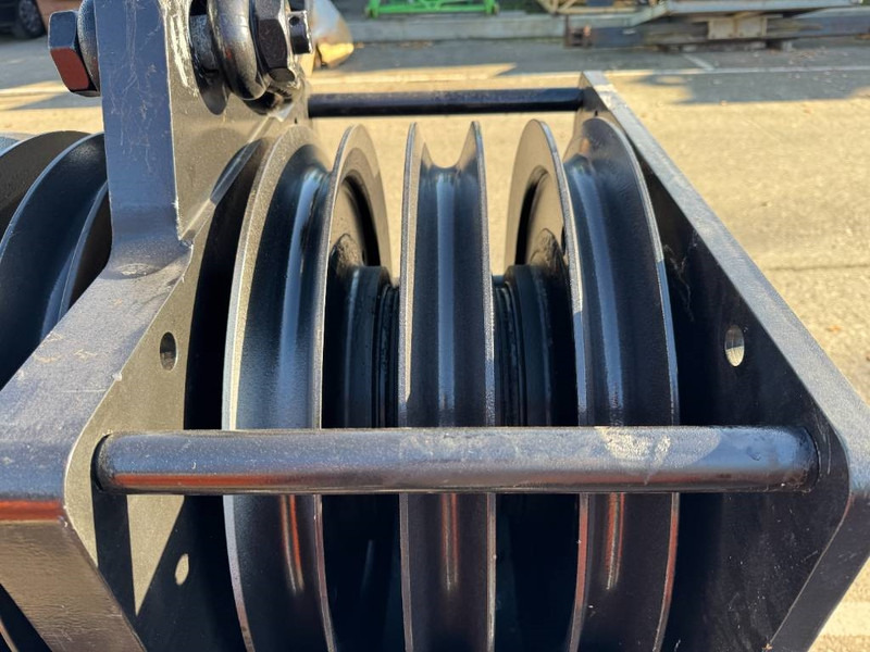 Kobelco CKE 2500 - ونش كرين - آلات البناء: صورة 5 Kobelco CKE 2500 - ونش كرين - آلات البناء: صورة 5