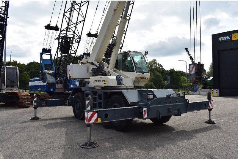 Terex Bendini RC30-1 - رافعة الطرق الوعرة: صورة 4 Terex Bendini RC30-1 - رافعة الطرق الوعرة: صورة 4