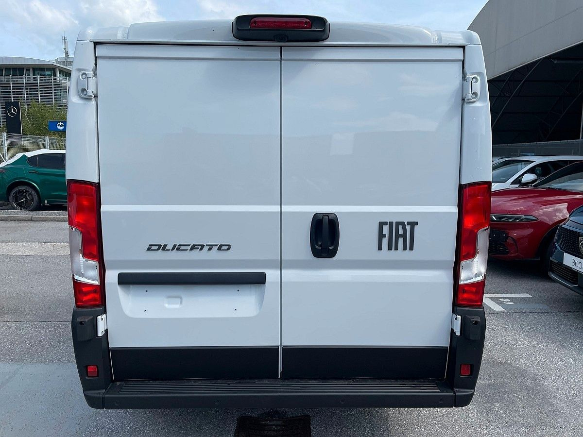 Fiat Ducato 30L L2H1-120-Klima;Temp;P.Sens;DAB+;2025 - فان المدمجة: صورة 4 Fiat Ducato 30L L2H1-120-Klima;Temp;P.Sens;DAB+;2025 - فان المدمجة: صورة 4