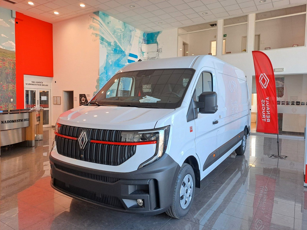 فان Renault Master L3H2 170 - NAV Klimaaut. Holzb. 270°: صورة 1