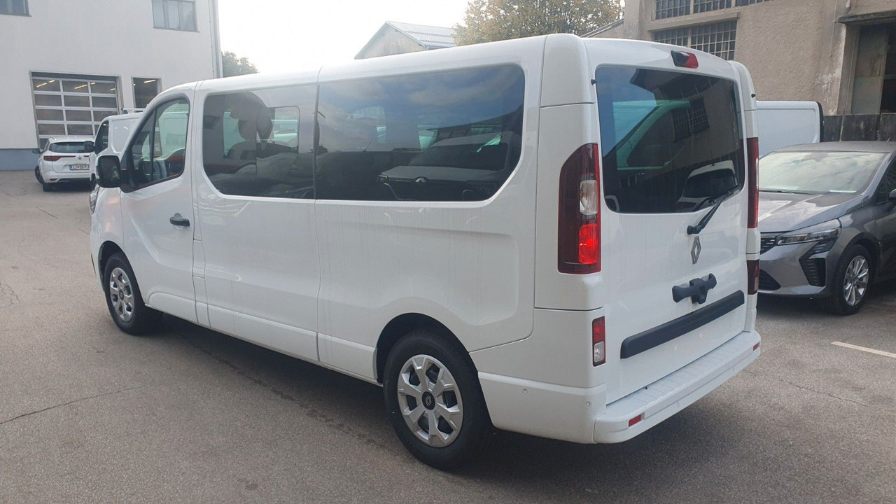 Renault Trafic Passenger Grand Intens dCi 150 - ميكروباص: صورة 3 Renault Trafic Passenger Grand Intens dCi 150 - ميكروباص: صورة 3