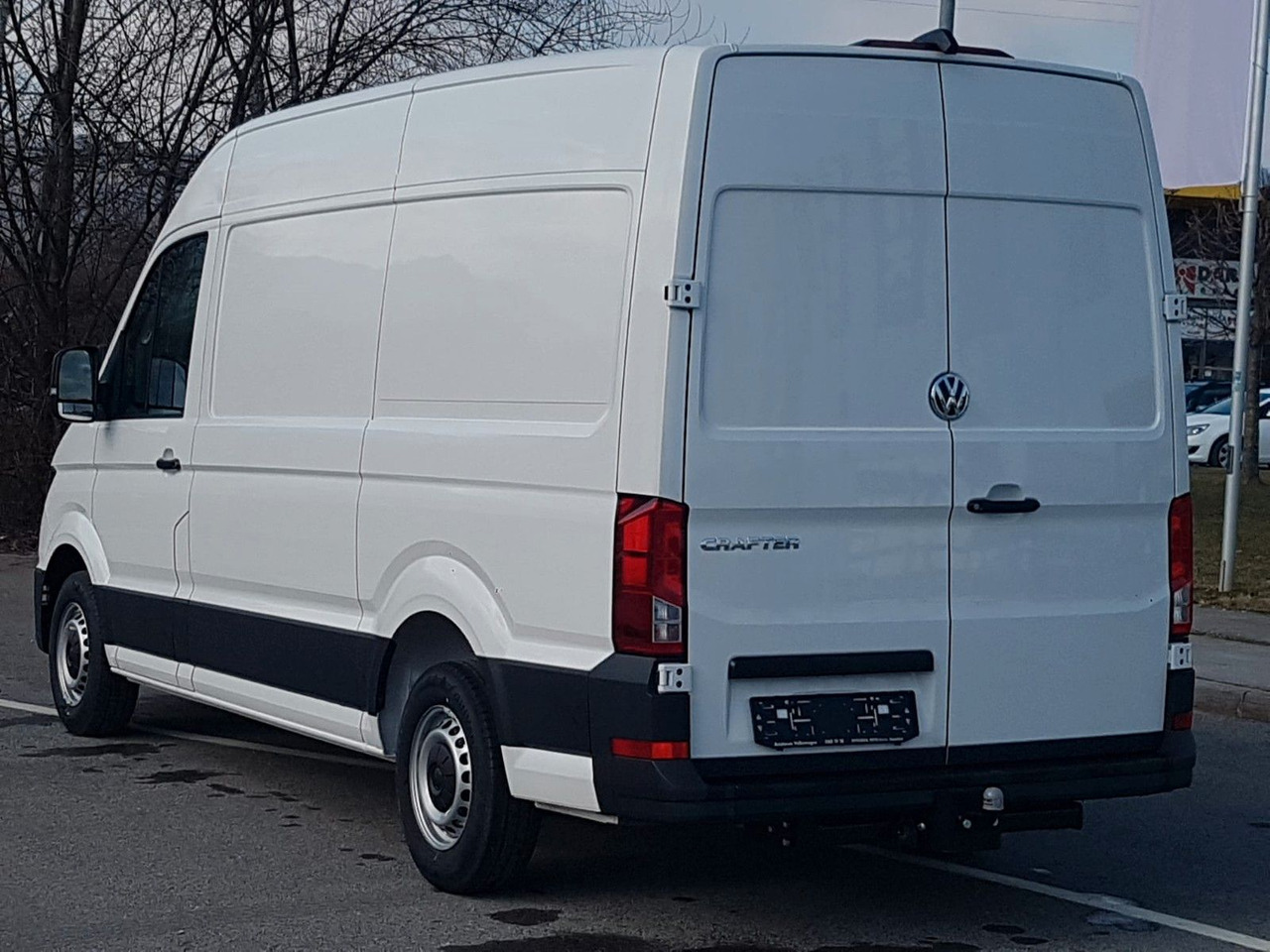 Volkswagen Crafter Kasten 35 L3H3-177-AT8-FWD - فان: صورة 5 Volkswagen Crafter Kasten 35 L3H3-177-AT8-FWD - فان: صورة 5