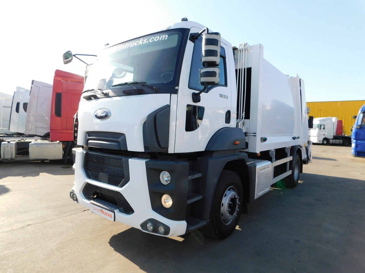 Ford 1833 4x2 dcab e6 9seso14409 - شاحنة النفايات: صورة 1 Ford 1833 4x2 dcab e6 9seso14409 - شاحنة النفايات: صورة 1