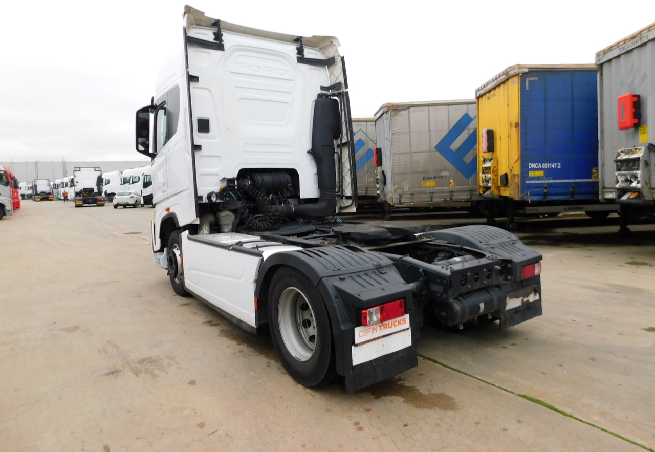 Ford F max 4x2 scab e6 12s2620 - وحدة جر: صورة 4 Ford F max 4x2 scab e6 12s2620 - وحدة جر: صورة 4