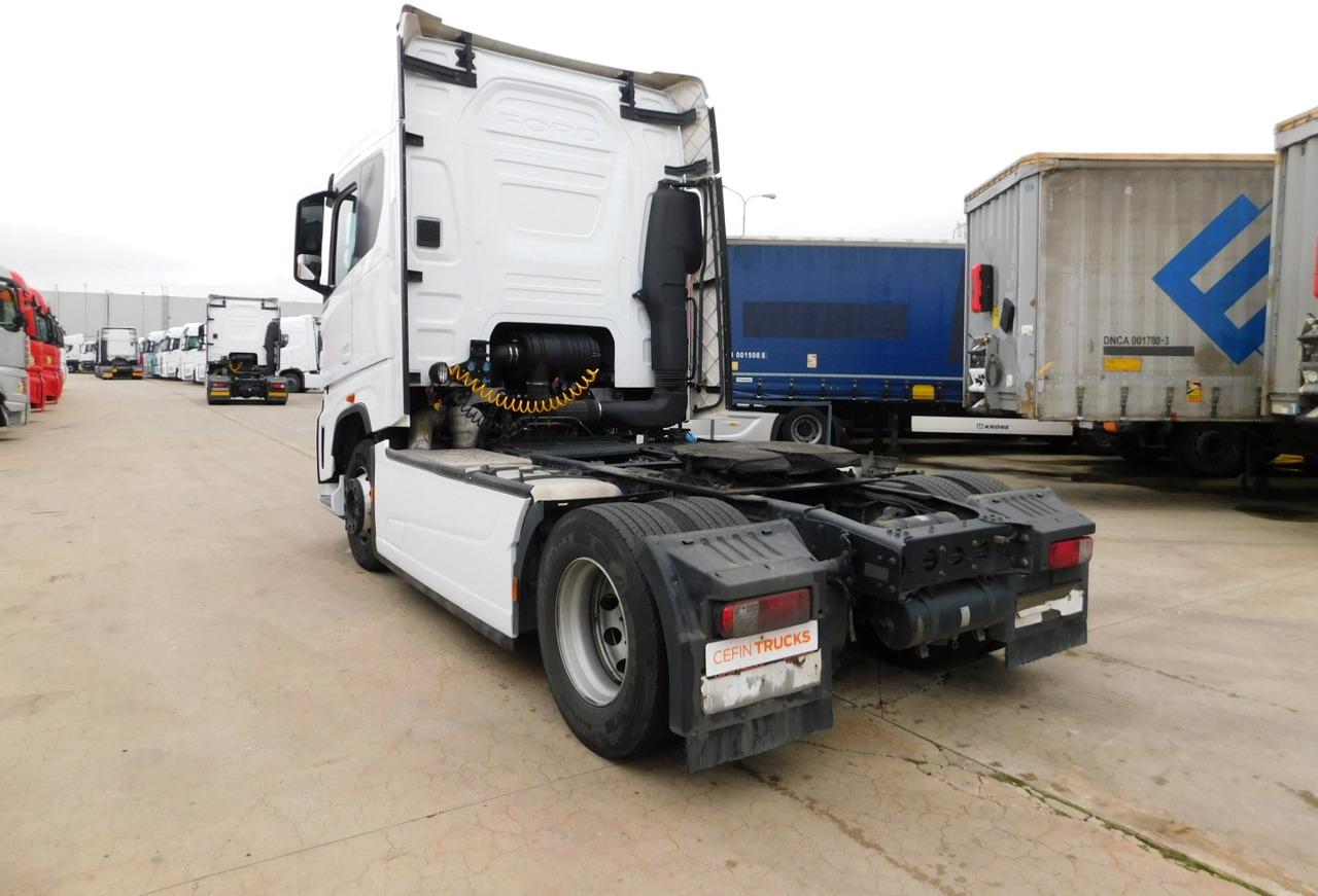 Ford F max 4x2 scab e6 12s2620 - وحدة جر: صورة 4 Ford F max 4x2 scab e6 12s2620 - وحدة جر: صورة 4