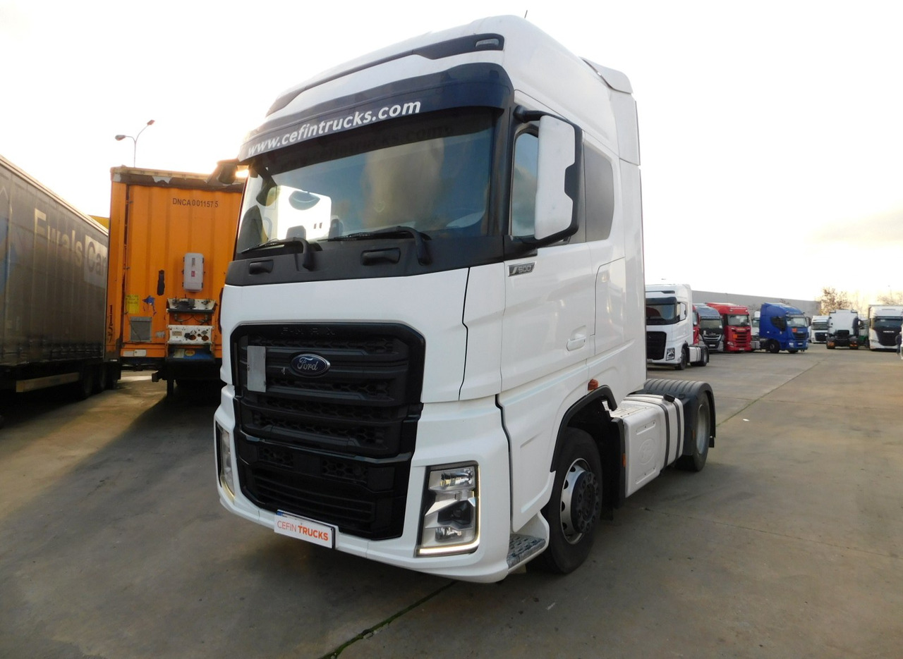 Ford F max 4x2 scab e6 12tx2620 - وحدة جر: صورة 1 Ford F max 4x2 scab e6 12tx2620 - وحدة جر: صورة 1