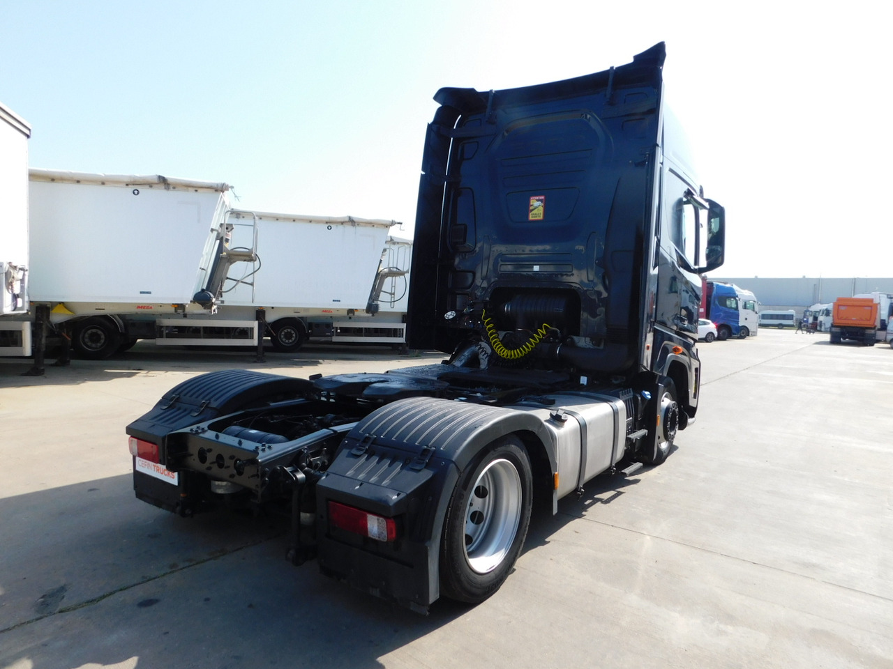 Ford F max ll 4x2 scab e6 eco 16spdamt ecotorq - وحدة جر: صورة 3 Ford F max ll 4x2 scab e6 eco 16spdamt ecotorq - وحدة جر: صورة 3