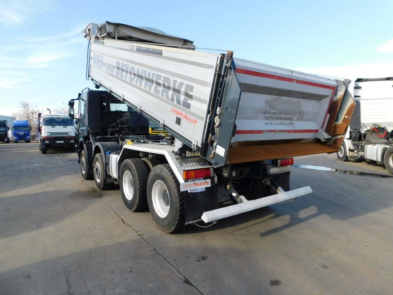 Iveco Ad 340t - شاحنة قلاب: صورة 4 Iveco Ad 340t - شاحنة قلاب: صورة 4