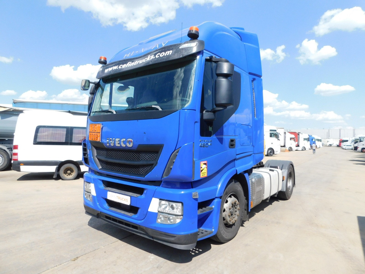 Iveco As440tp - وحدة جر: صورة 1 Iveco As440tp - وحدة جر: صورة 1