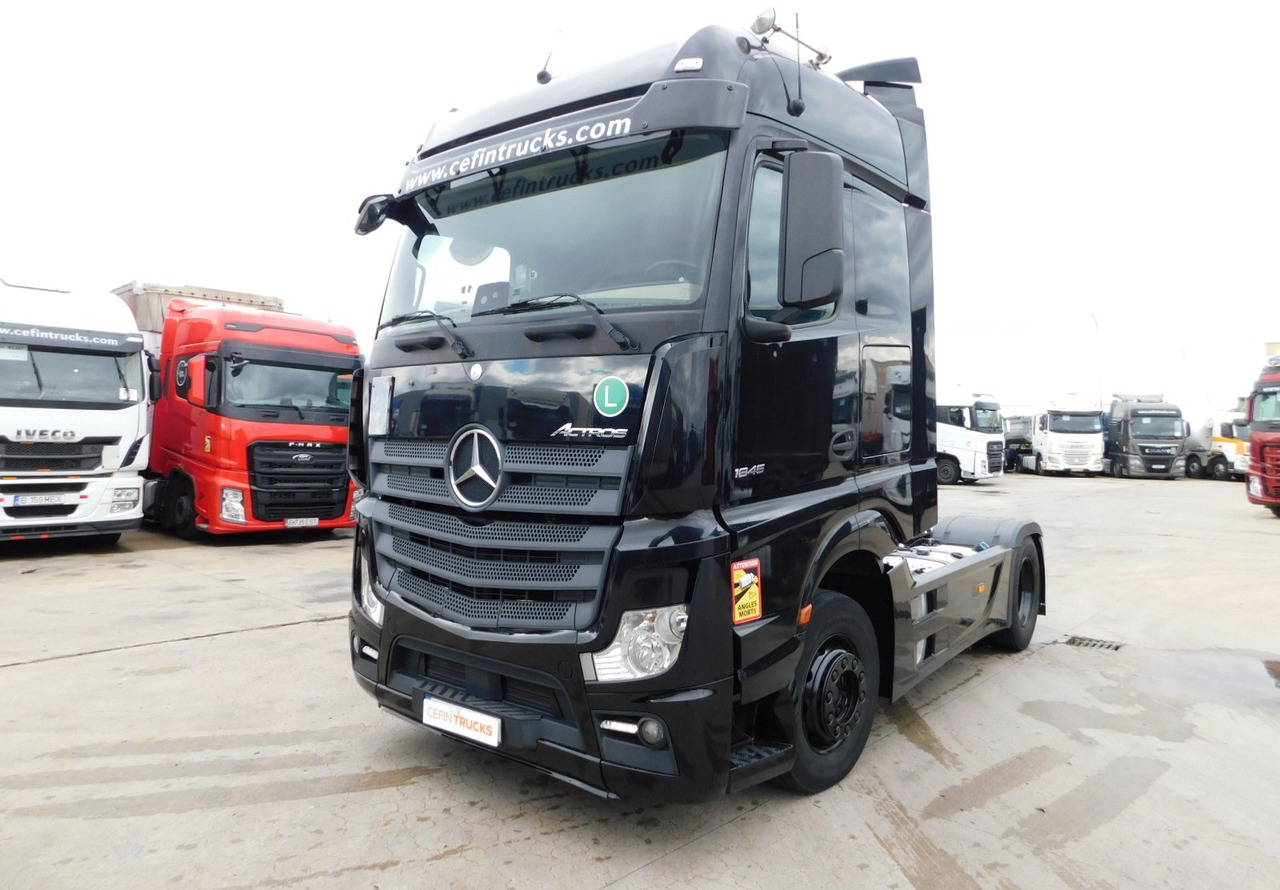 Mercedes Actros - وحدة جر: صورة 1 Mercedes Actros - وحدة جر: صورة 1