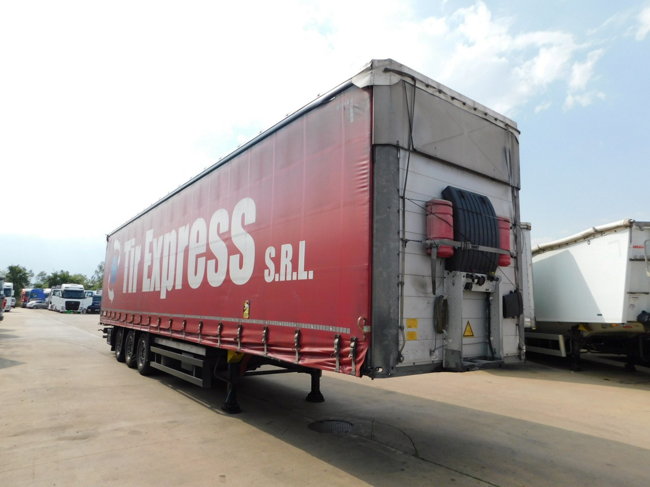 Schmitz Cargobull scbs3t - نصف مقطورة ستارة: صورة 2 Schmitz Cargobull scbs3t - نصف مقطورة ستارة: صورة 2