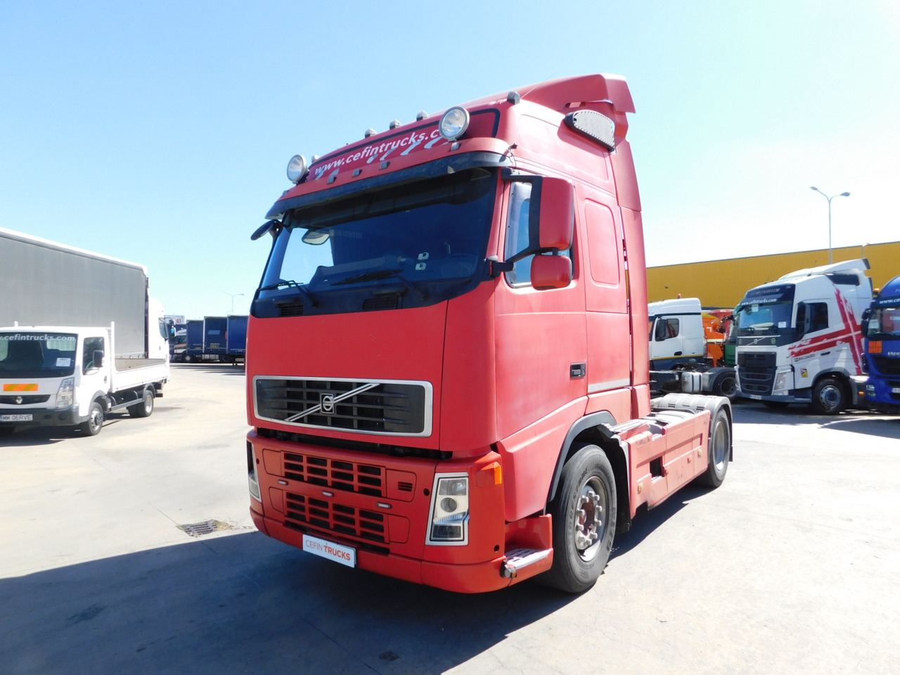 Volvo Fh 12 420 fh42 tb - وحدة جر: صورة 1 Volvo Fh 12 420 fh42 tb - وحدة جر: صورة 1