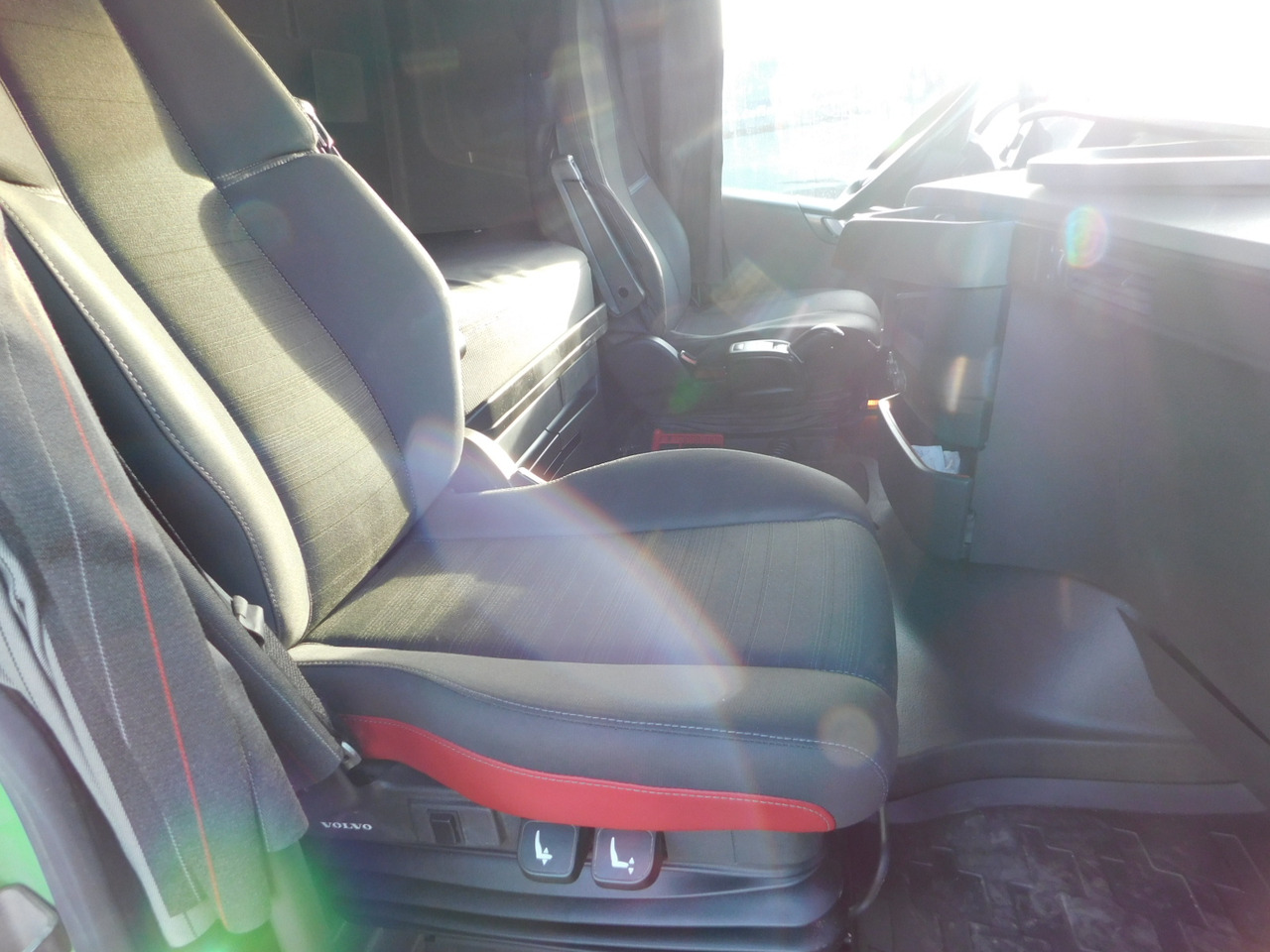 Volvo Fh - وحدة جر: صورة 5 Volvo Fh - وحدة جر: صورة 5