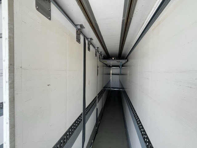 MAN TGS 26.460 6x2-4 Euro6 Klima Navi Luftfeder - شاحنة الفريزر: صورة 2 MAN TGS 26.460 6x2-4 Euro6 Klima Navi Luftfeder - شاحنة الفريزر: صورة 2