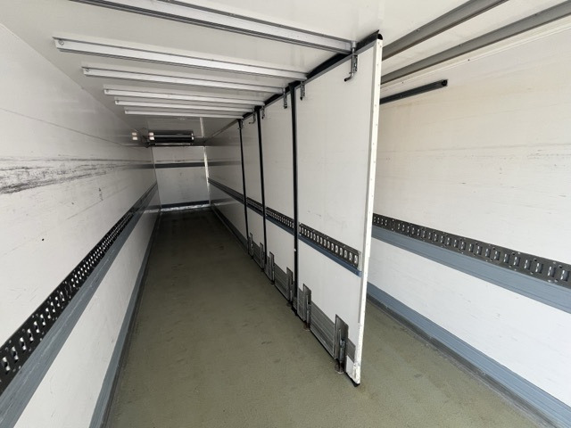 MAN TGS 26.460 6x2-4 Euro6 Klima Navi Luftfeder MAN TGS 26.460 6x2-4 Euro6 Klima Navi Luftfeder: صورة 13