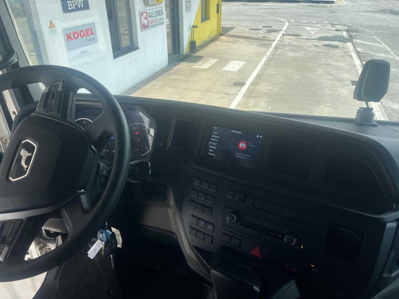MAN TGX 18.510 4x2 BL SA ADR FL EXII EXIII Euro6 Klima - وحدة جر: صورة 2 MAN TGX 18.510 4x2 BL SA ADR FL EXII EXIII Euro6 Klima - وحدة جر: صورة 2