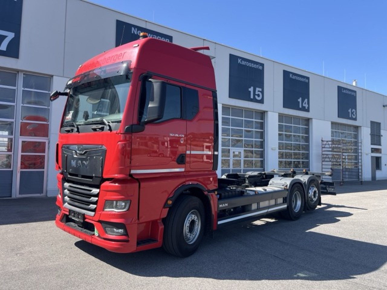 MAN TGX 26.470 6x2-4 LL - neu bereift Euro6 Intarder - شاحنات الحاويات / جسم علوي قابل للتغيير شاحنة: صورة 1 MAN TGX 26.470 6x2-4 LL - neu bereift Euro6 Intarder - شاحنات الحاويات / جسم علوي قابل للتغيير شاحنة: صورة 1