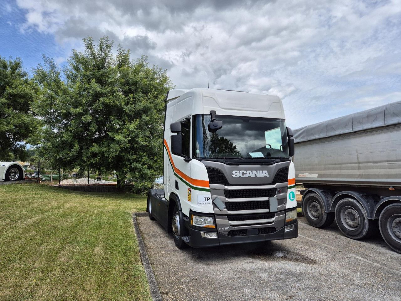 Scania R 450 - وحدة جر: صورة 1 Scania R 450 - وحدة جر: صورة 1