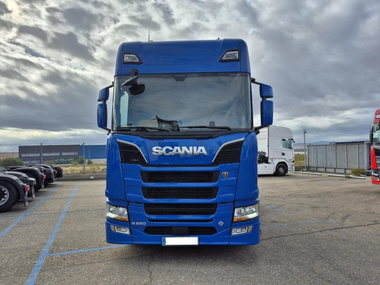 Scania R 650 - وحدة جر: صورة 1 Scania R 650 - وحدة جر: صورة 1