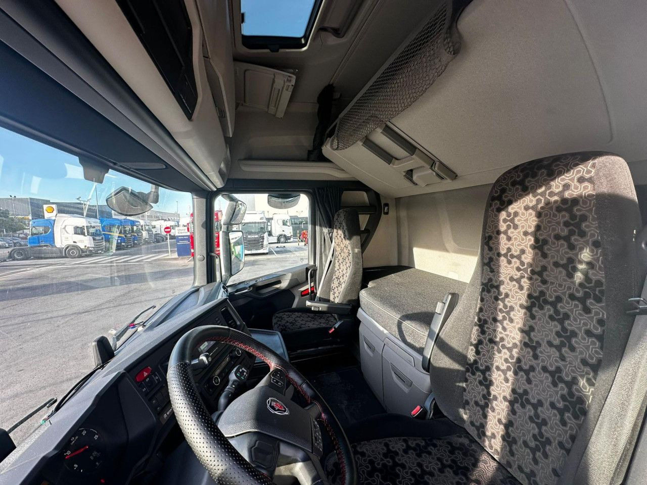 وحدة جر Scania S 500: صورة 11