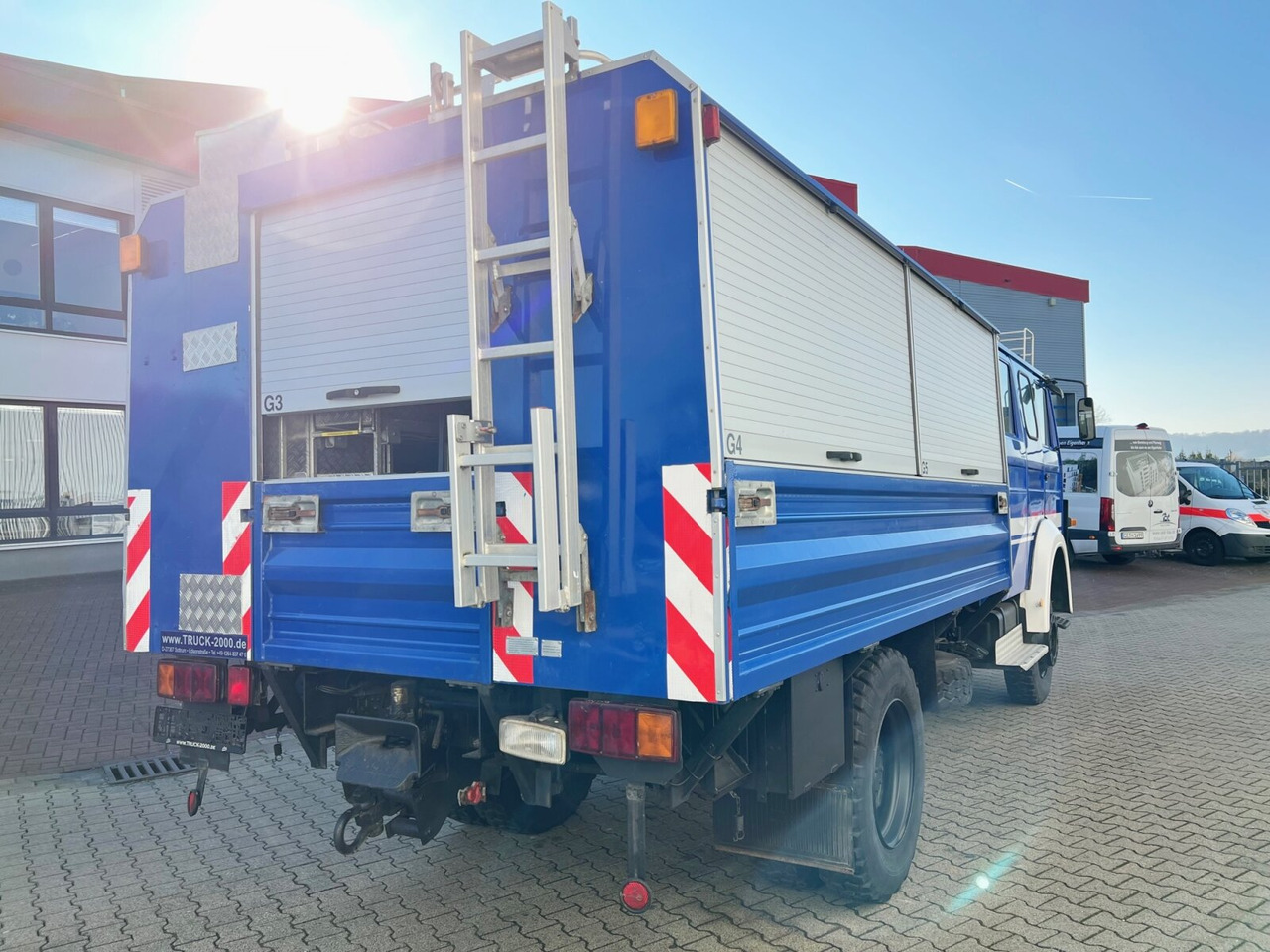 شاحنات مسطحة 120-23 AW 4x4 Doka 120-23 AW 4x4 Doka, V8-Motor, Gerätewagen, Seilwinde: صورة 13 شاحنات مسطحة 120-23 AW 4x4 Doka 120-23 AW 4x4 Doka, V8-Motor, Gerätewagen, Seilwinde: صورة 13