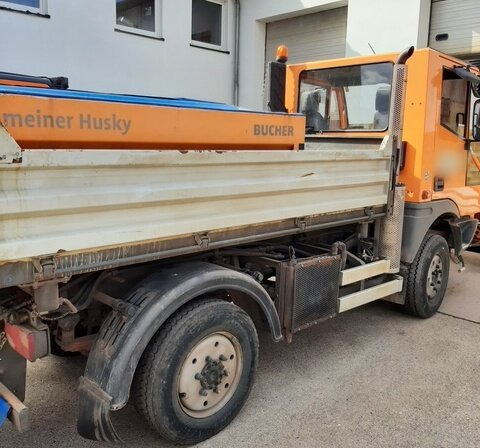 AEBI Schmidt MT750 4x4 AEBI Schmidt MT750 4x4, Winterdienstausstattung - شاحنة قلاب: صورة 3 AEBI Schmidt MT750 4x4 AEBI Schmidt MT750 4x4, Winterdienstausstattung - شاحنة قلاب: صورة 3