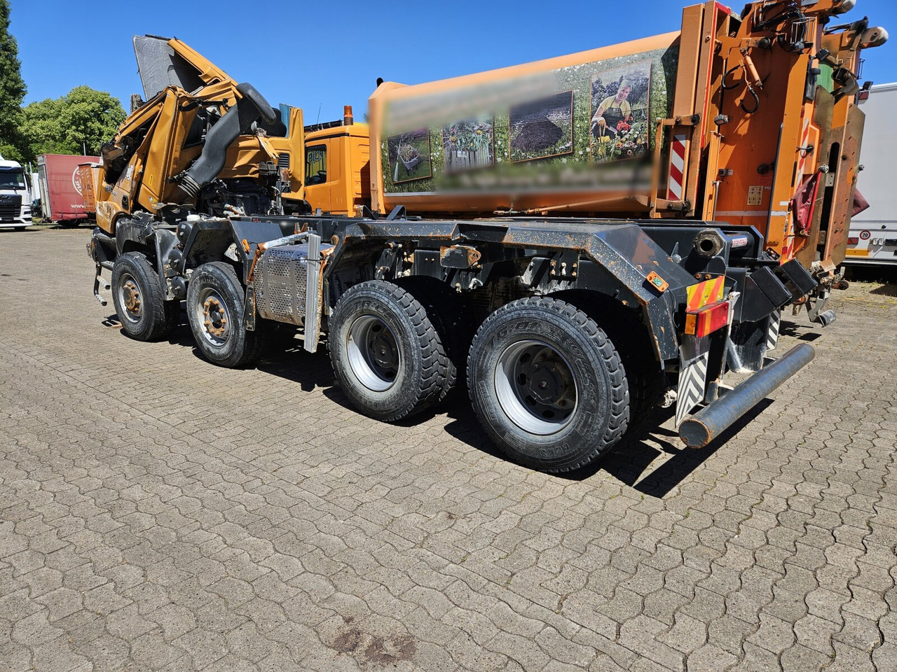 شاحنة هيكل كابينة ASTRA HD9 86.50-90 8x6 ASTRA HD9 86.50-90 8x6, Unfallschaden, Cursor 13: صورة 10 شاحنة هيكل كابينة ASTRA HD9 86.50-90 8x6 ASTRA HD9 86.50-90 8x6, Unfallschaden, Cursor 13: صورة 10