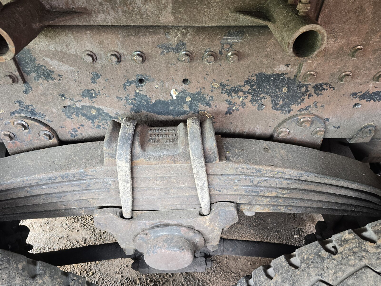 ASTRA HHD8 86.48-80 8x6 ASTRA HHD8 86.48-80 8x6 Mulde ca. 23m³ - شاحنة التعدين: صورة 3 ASTRA HHD8 86.48-80 8x6 ASTRA HHD8 86.48-80 8x6 Mulde ca. 23m³ - شاحنة التعدين: صورة 3