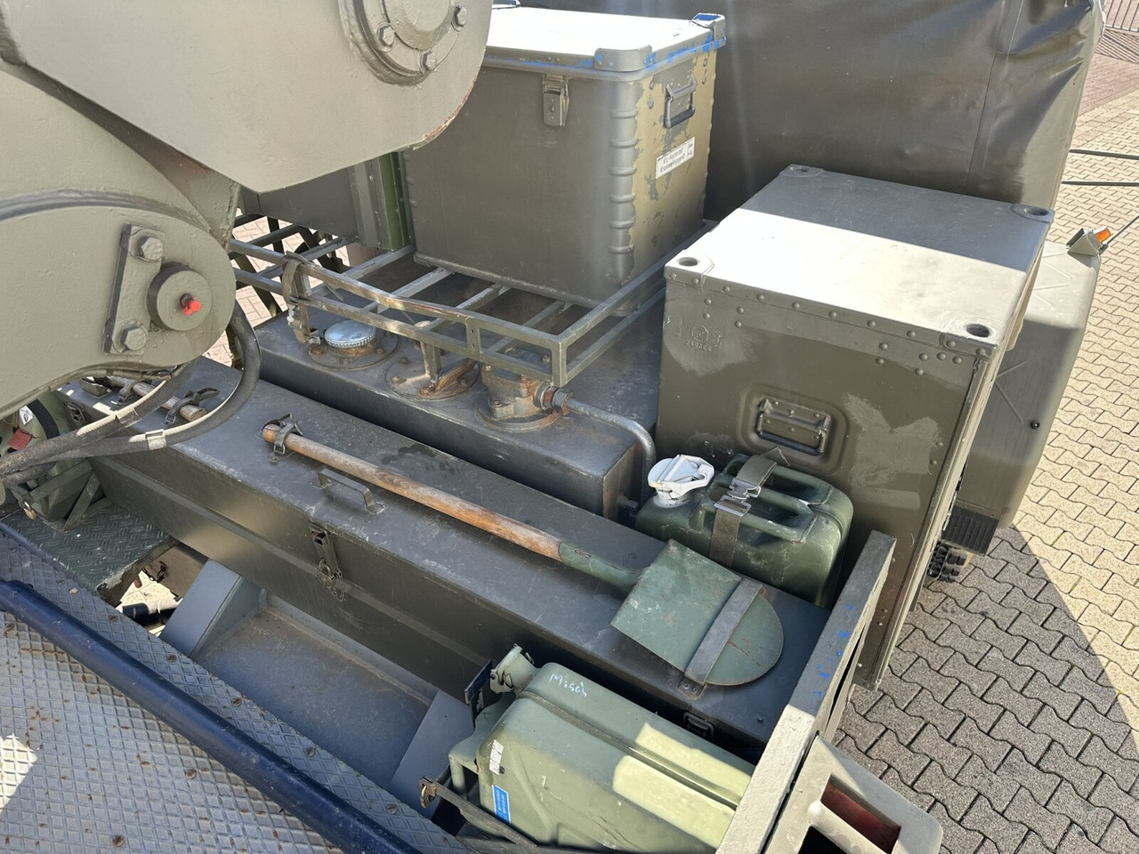 Andere KLOECKNER-H-DEUTZ Jupiter 178D15A6X6 Jupiter 178D15A 6X6, Bundeswehr-Kran,Wilhag - شاحنة, شاحنة كرين: صورة 4 Andere KLOECKNER-H-DEUTZ Jupiter 178D15A6X6 Jupiter 178D15A 6X6, Bundeswehr-Kran,Wilhag - شاحنة, شاحنة كرين: صورة 4