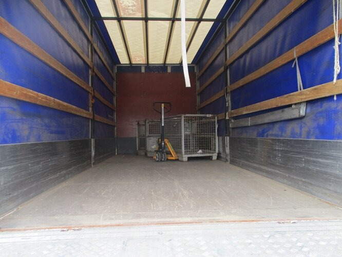 DAF DAF AE 45.150 LF Plane Spriegel LBW DAF AE 45.150 LF 4x2, Plane Spriegel LBW - شاحنة ستارة: صورة 3 DAF DAF AE 45.150 LF Plane Spriegel LBW DAF AE 45.150 LF 4x2, Plane Spriegel LBW - شاحنة ستارة: صورة 3