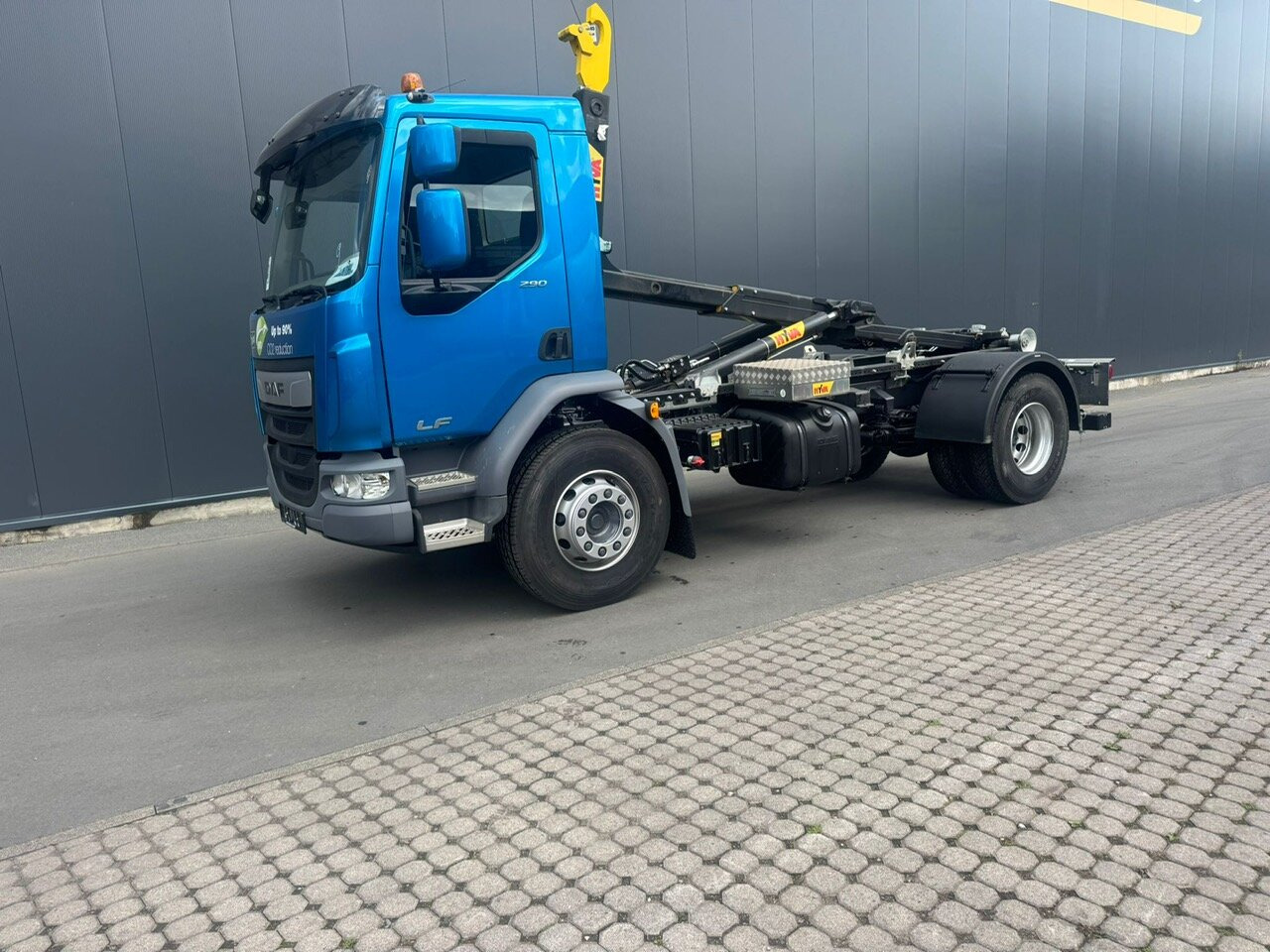 DAF LF 290 FA 4x2 LF 290 FA 4x2, Nebenantrieb, Navi - شاحنة هيكل كابينة: صورة 1 DAF LF 290 FA 4x2 LF 290 FA 4x2, Nebenantrieb, Navi - شاحنة هيكل كابينة: صورة 1