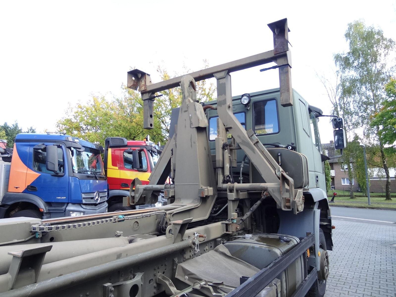 EuroTrakker 260E44W 6X6 EuroTrakker 260E44W 6X6, Retarder, ADR - شاحنة ذات خطاف: صورة 5 EuroTrakker 260E44W 6X6 EuroTrakker 260E44W 6X6, Retarder, ADR - شاحنة ذات خطاف: صورة 5
