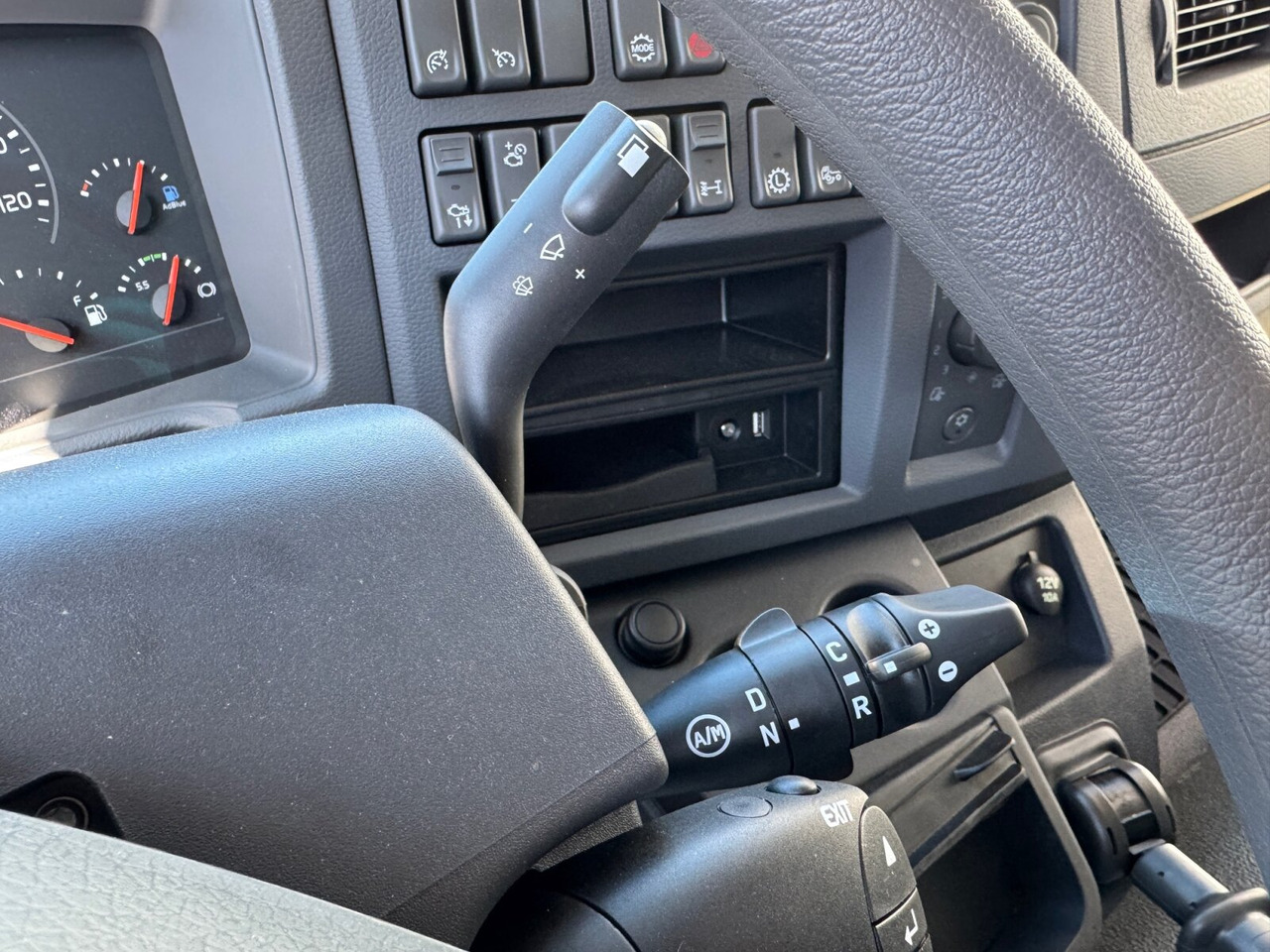 FL 280 4x4 FL 280 4x4, Nebenantrieb - شاحنة هيكل كابينة: صورة 5 FL 280 4x4 FL 280 4x4, Nebenantrieb - شاحنة هيكل كابينة: صورة 5