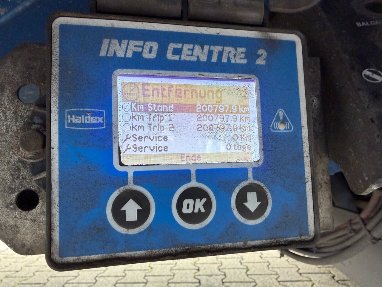 عربة منخفضة مسطحة نصف مقطورة لنقل المعدات الثقيلة Fliegl SDS 420 T SDS 420 T, Nachlauflenkachse, Verbr. auf 3m, hydr. Rampen: صورة 6 عربة منخفضة مسطحة نصف مقطورة لنقل المعدات الثقيلة Fliegl SDS 420 T SDS 420 T, Nachlauflenkachse, Verbr. auf 3m, hydr. Rampen: صورة 6