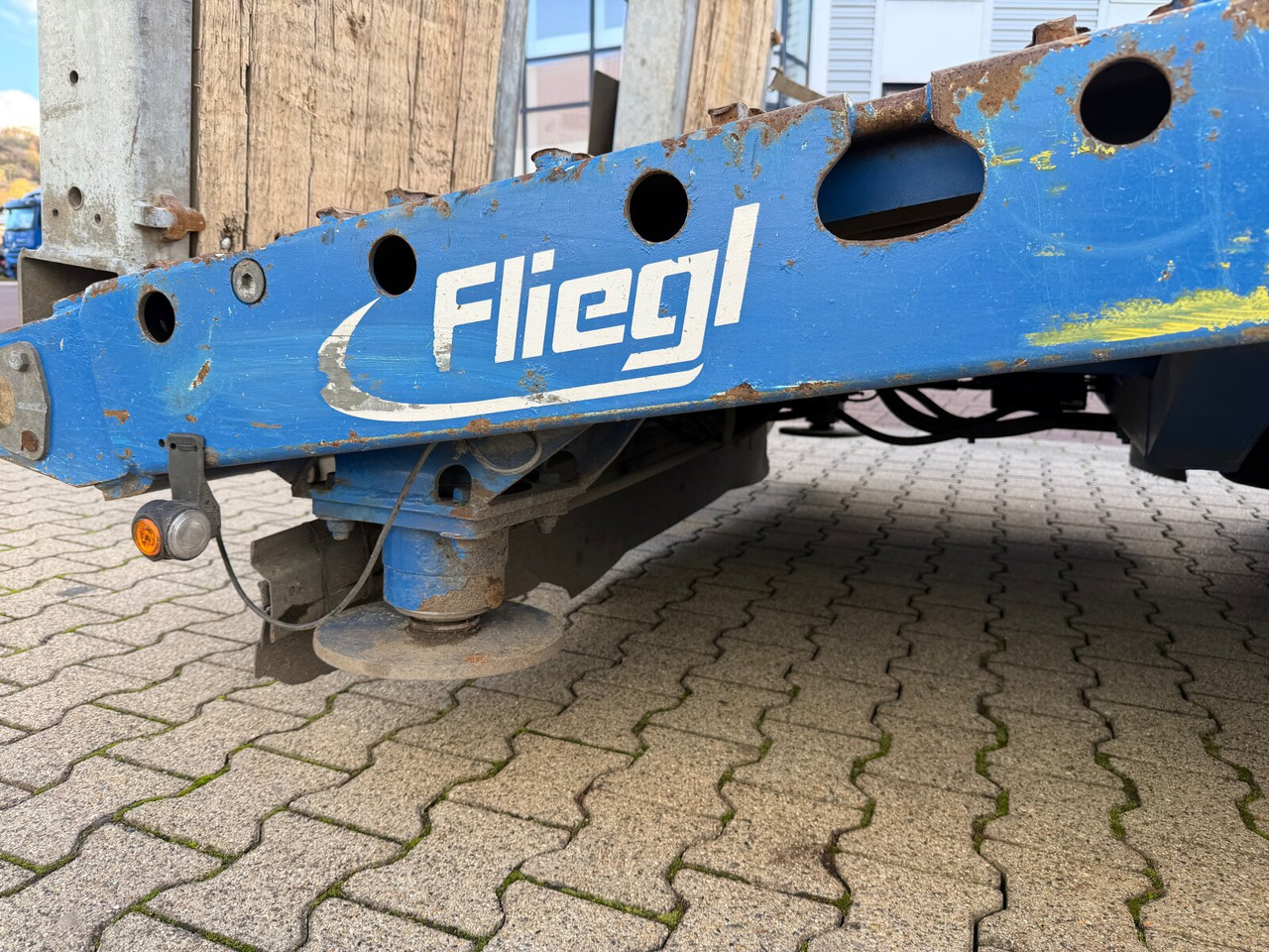 عربة منخفضة مسطحة نصف مقطورة لنقل المعدات الثقيلة Fliegl SDS 420 T SDS 420 T, Nachlauflenkachse, Verbr. auf 3m, hydr. Rampen: صورة 13 عربة منخفضة مسطحة نصف مقطورة لنقل المعدات الثقيلة Fliegl SDS 420 T SDS 420 T, Nachlauflenkachse, Verbr. auf 3m, hydr. Rampen: صورة 13