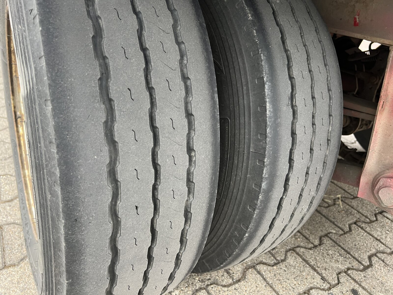 مقطورة مسطحة منخفضة لنقل المعدات الثقيلة Goldhofer TU 3-24/80 TU 3-24/80, hydr. Rampen, Verbr. auf 3m: صورة 6