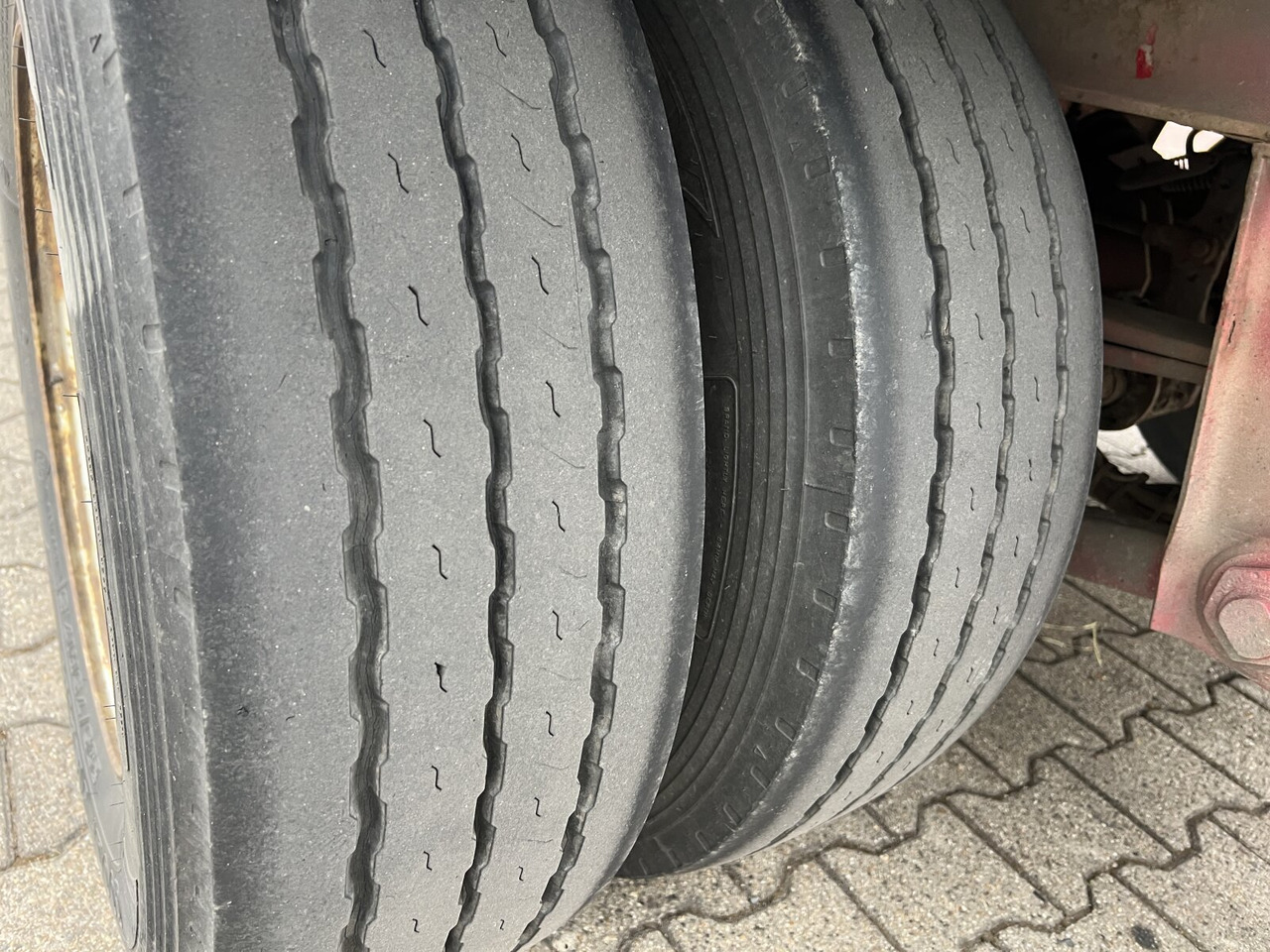 مقطورة مسطحة منخفضة لنقل المعدات الثقيلة Goldhofer TU 3-24/80 TU 3-24/80, hydr. Rampen, Verbr. auf 3m: صورة 7