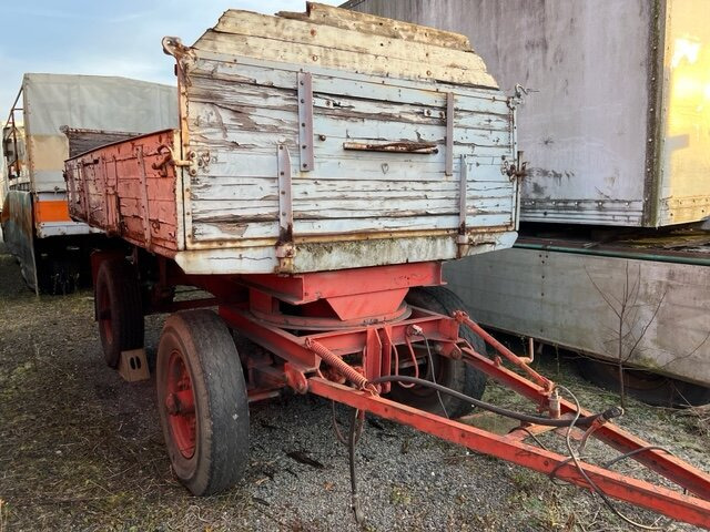 Gummiwagen 2-Seiten-Kippanhänger Gummiwagen 2-Seiten-Kippanhänger - مقطورة قلاب: صورة 1 Gummiwagen 2-Seiten-Kippanhänger Gummiwagen 2-Seiten-Kippanhänger - مقطورة قلاب: صورة 1