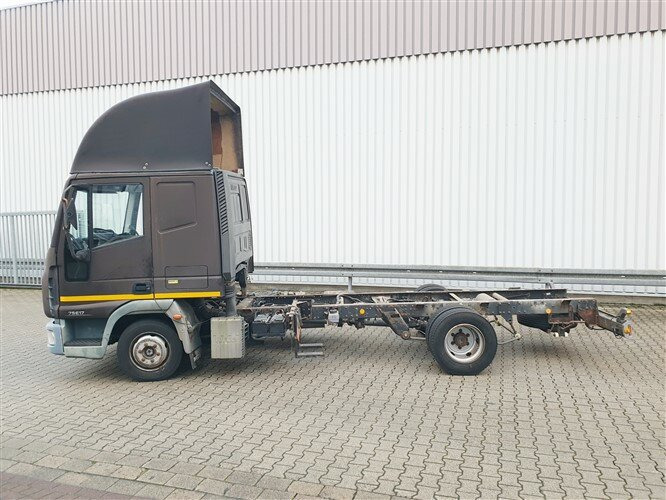 Iveco EuroCargo 75 E 17/4x2 EuroCargo 75 E 17/4x2, 6x VORHANDEN! - شاحنة هيكل كابينة: صورة 3 Iveco EuroCargo 75 E 17/4x2 EuroCargo 75 E 17/4x2, 6x VORHANDEN! - شاحنة هيكل كابينة: صورة 3