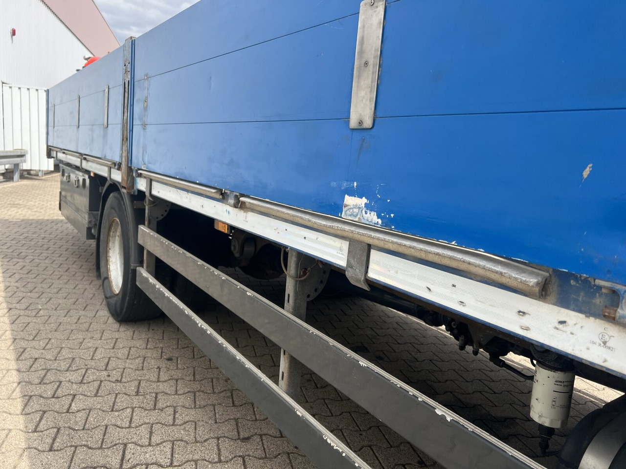 Iveco EuroCargo ML140E25/P 4x2 EuroCargo ML140E25/P 4x2, EEV, 6-Zylinder, 2x AHK - شاحنات مسطحة: صورة 3 Iveco EuroCargo ML140E25/P 4x2 EuroCargo ML140E25/P 4x2, EEV, 6-Zylinder, 2x AHK - شاحنات مسطحة: صورة 3