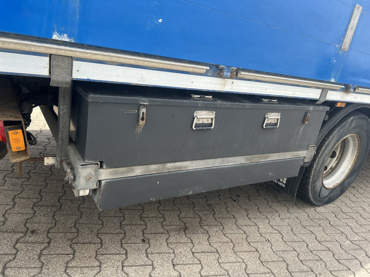 شاحنات مسطحة Iveco EuroCargo ML140E25/P 4x2 EuroCargo ML140E25/P 4x2, EEV, 6-Zylinder, 2x AHK: صورة 15