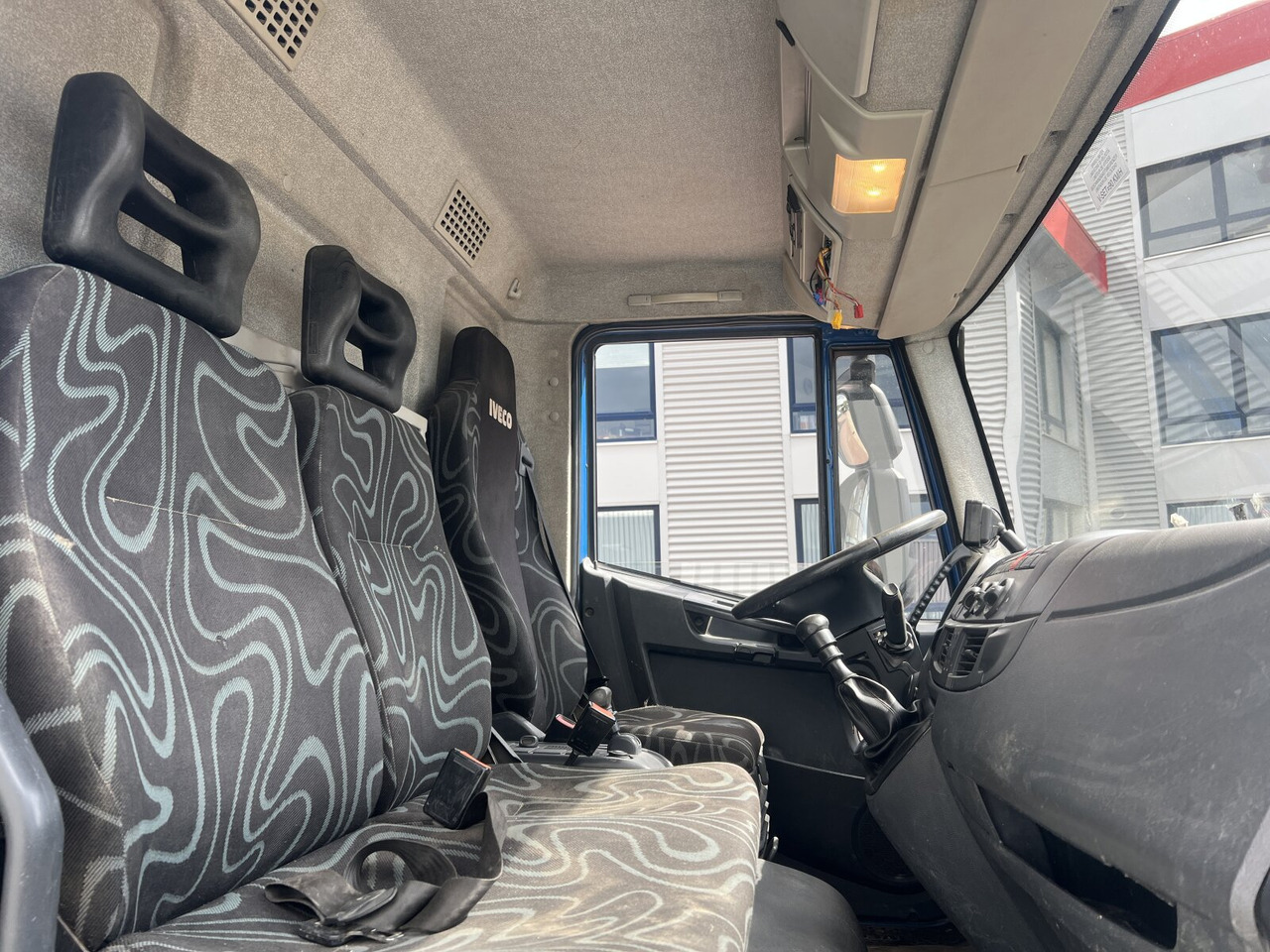 شاحنات مسطحة Iveco EuroCargo ML140E25/P 4x2 EuroCargo ML140E25/P 4x2, EEV, 6-Zylinder, 2x AHK: صورة 6