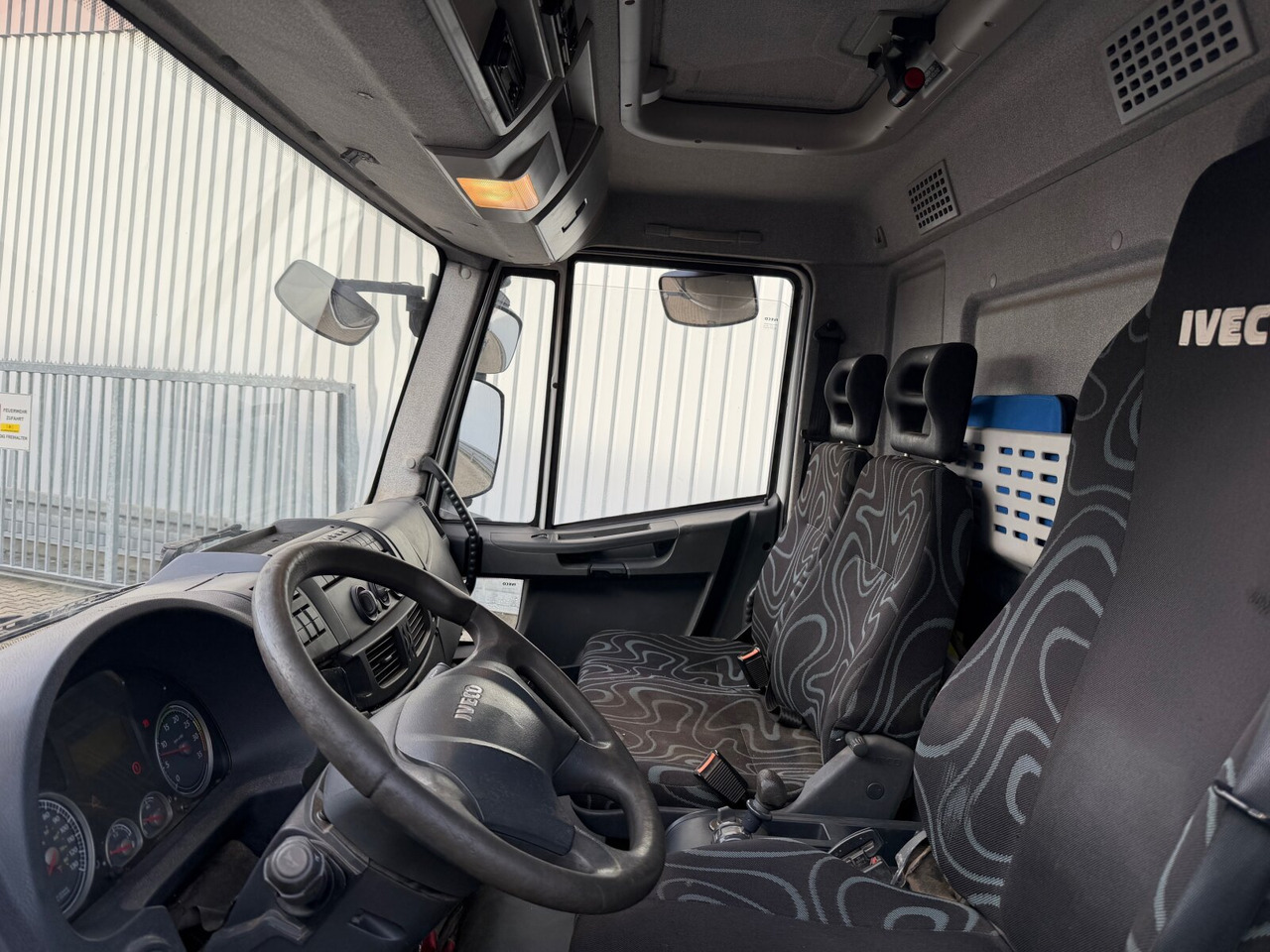 شاحنة ذات خطاف Iveco EuroCargo ML75E16 4x2 EuroCargo ML75E16 4x2, City-Abroller: صورة 15 شاحنة ذات خطاف Iveco EuroCargo ML75E16 4x2 EuroCargo ML75E16 4x2, City-Abroller: صورة 15