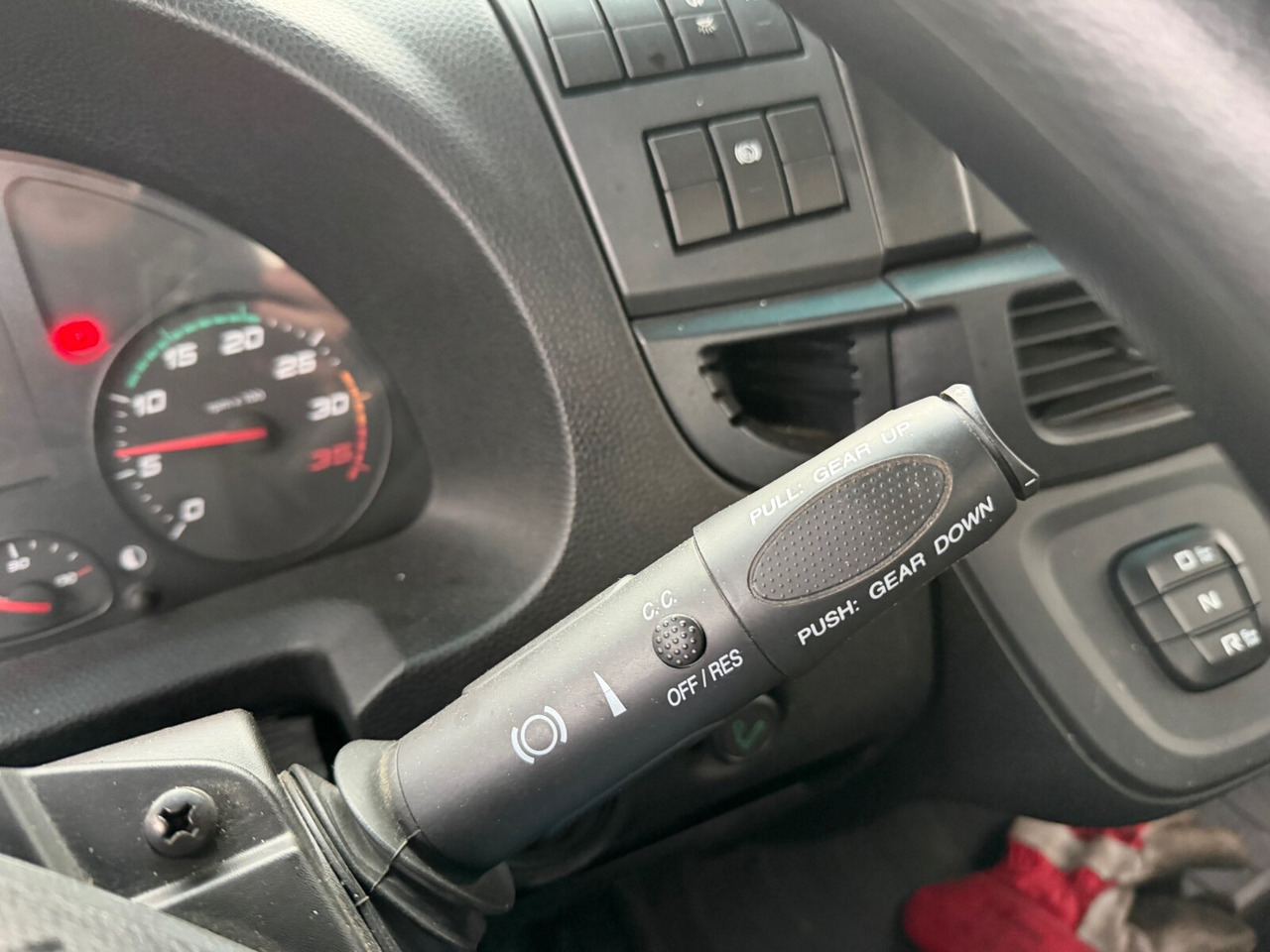 Iveco ML180E32 4x2 ML180E32 4x2 - شاحنة قلاب: صورة 5 Iveco ML180E32 4x2 ML180E32 4x2 - شاحنة قلاب: صورة 5