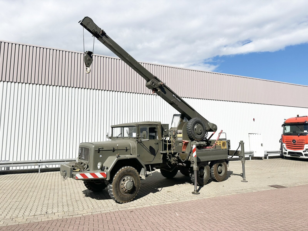 KLOECKNER-H-DEUTZ Jupiter 178D15A6X6 Jupiter 178D15A 6X6, Bundeswehr-Kran,Wilhag - شاحنة, شاحنة كرين: صورة 1 KLOECKNER-H-DEUTZ Jupiter 178D15A6X6 Jupiter 178D15A 6X6, Bundeswehr-Kran,Wilhag - شاحنة, شاحنة كرين: صورة 1